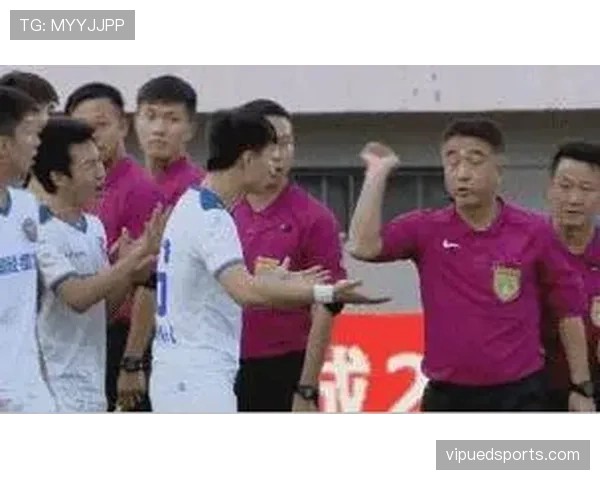 少于规定人数时,裁判如何判罚才合规?规则全解析 少于规定人数时,裁判如何判罚才合规?规则全解析