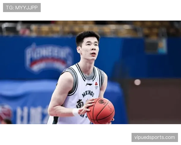 郭昊文训练营又加班到深夜，连外卖小哥都跟他成了铁哥们？